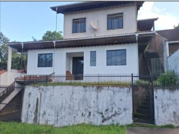 Casa em leilão em Blumenau - SC, bairro Fortaleza — Leilão extrajudicial de Casa em Blumenau/SC - Fortaleza