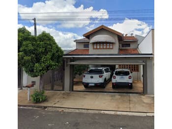 Casa em leilão em Ibitinga - SP, bairro Jardim Centenário — Leilão judicial de Casa em Ibitinga/SP - Jardim Centenário