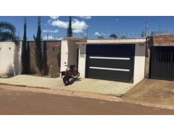 Casa em leilão em Ceres - GO — Leilão extrajudicial de Casa em Ceres/GO - Residencial Milton Ferreira