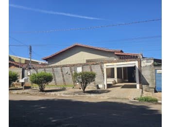 Casa em leilão em Edéia - GO, bairro Setor Alegrete — Leilão extrajudicial de Casa em Edéia/GO - Setor Alegrete