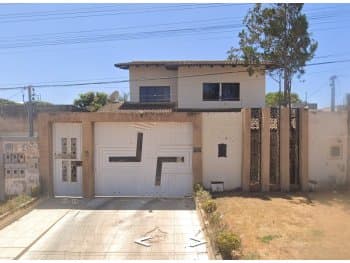 Casa em leilão em Luziânia - GO, bairro Setor Leste — Leilão extrajudicial de Casa em Luziânia/GO - Setor Leste