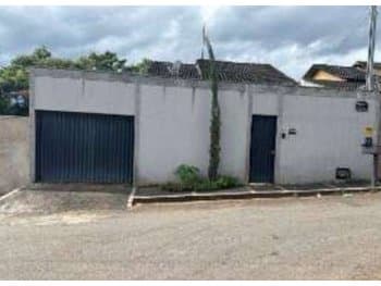 Casa em leilão em Pires Do Rio - GO — Leilão extrajudicial de Casa em Pires do Rio/GO - Silvana