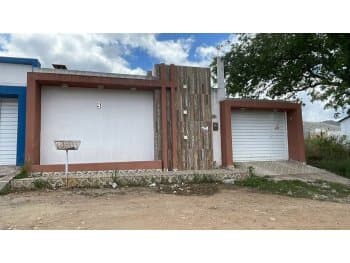 Casa em leilão em Gravatá - PE — Leilão extrajudicial de Casa em Gravatá/PE - Loteamento Fazenda Riacho do Mel