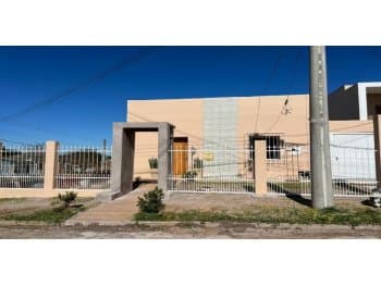 Casa em leilão em Bagé - RS, bairro Getúlio Vargas — Leilão extrajudicial de Casa em Bagé/RS - Getúlio Vargas