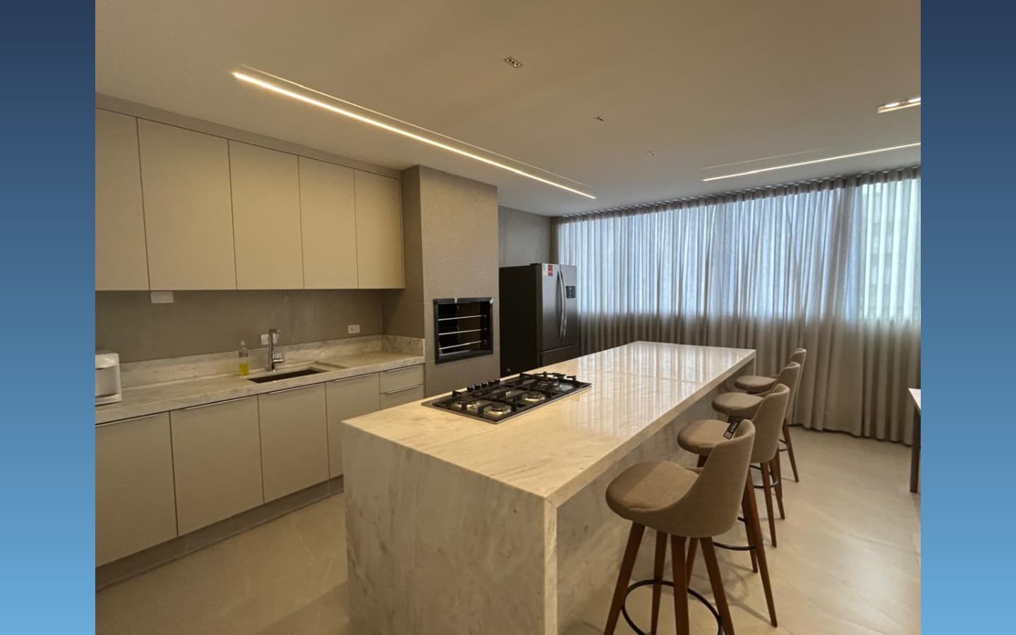Foto 5 de 20: Apartamento em leilão em Maringá - PR, bairro Centro — Apartamento Duplex 246,52m² – Maringá/PR