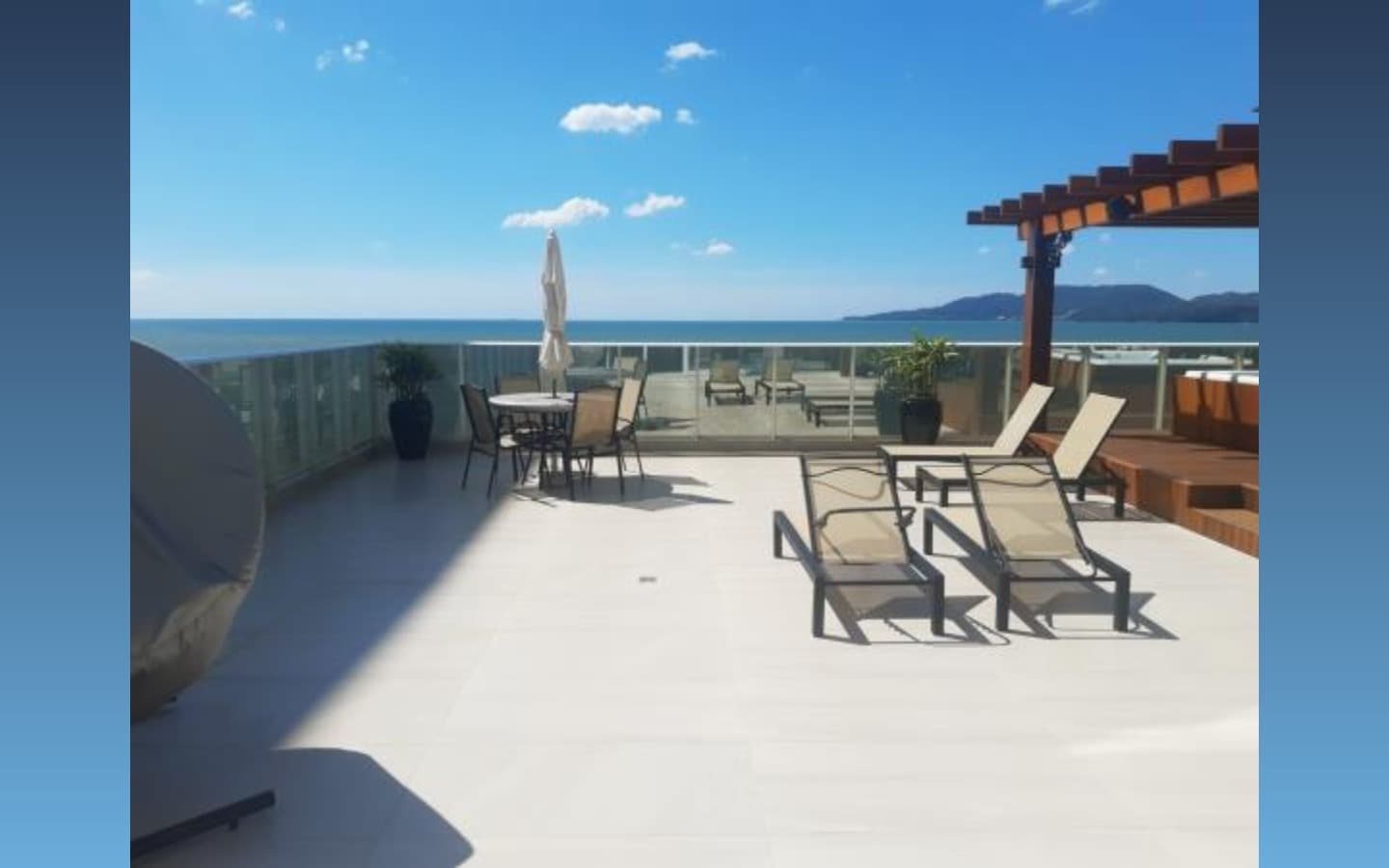 Foto 10 de 20: Apartamento em leilão em Itapema - SC, bairro Meia Praia — Apto 374m² - Itapema/SC