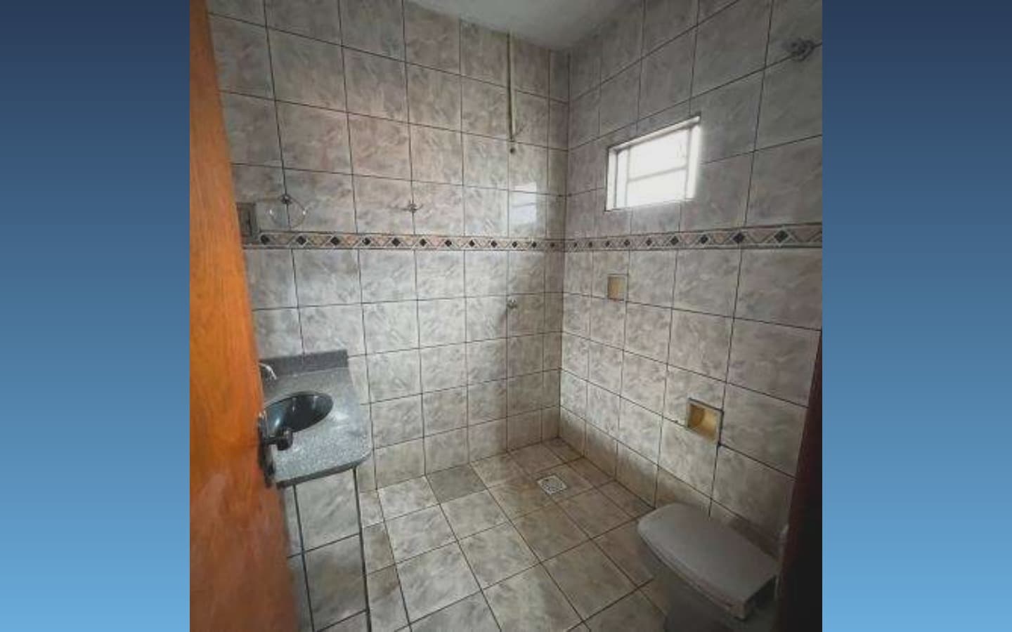 Foto 13 de 13: Casa em leilão em Rio Verde - GO, bairro Setor Residencial Dona Gercina — Casa 159m² - Rio Verde/GO
