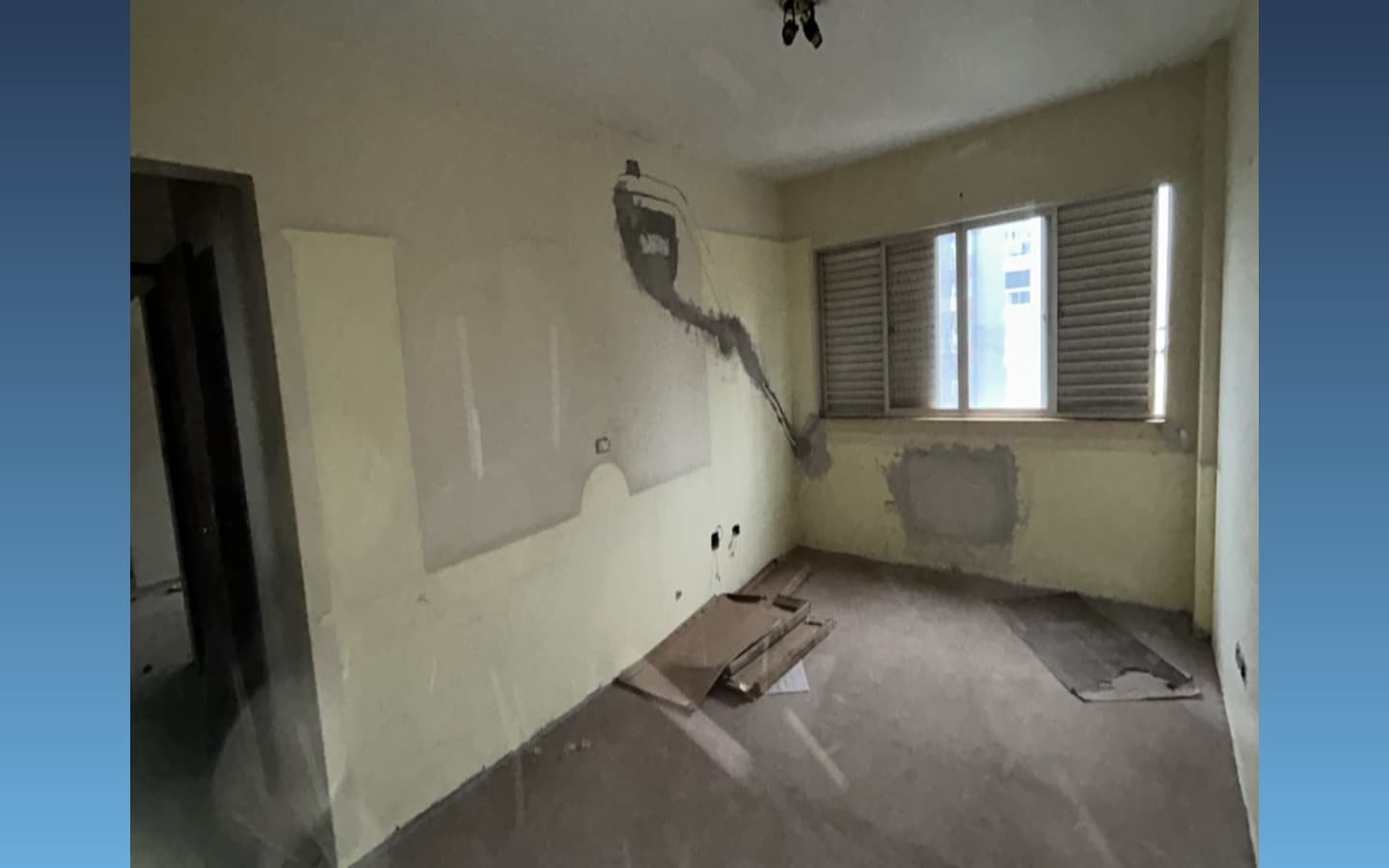 Foto 12 de 20: Apartamento em leilão em Maringá - PR, bairro Centro — Apartamento Duplex 246,52m² – Maringá/PR