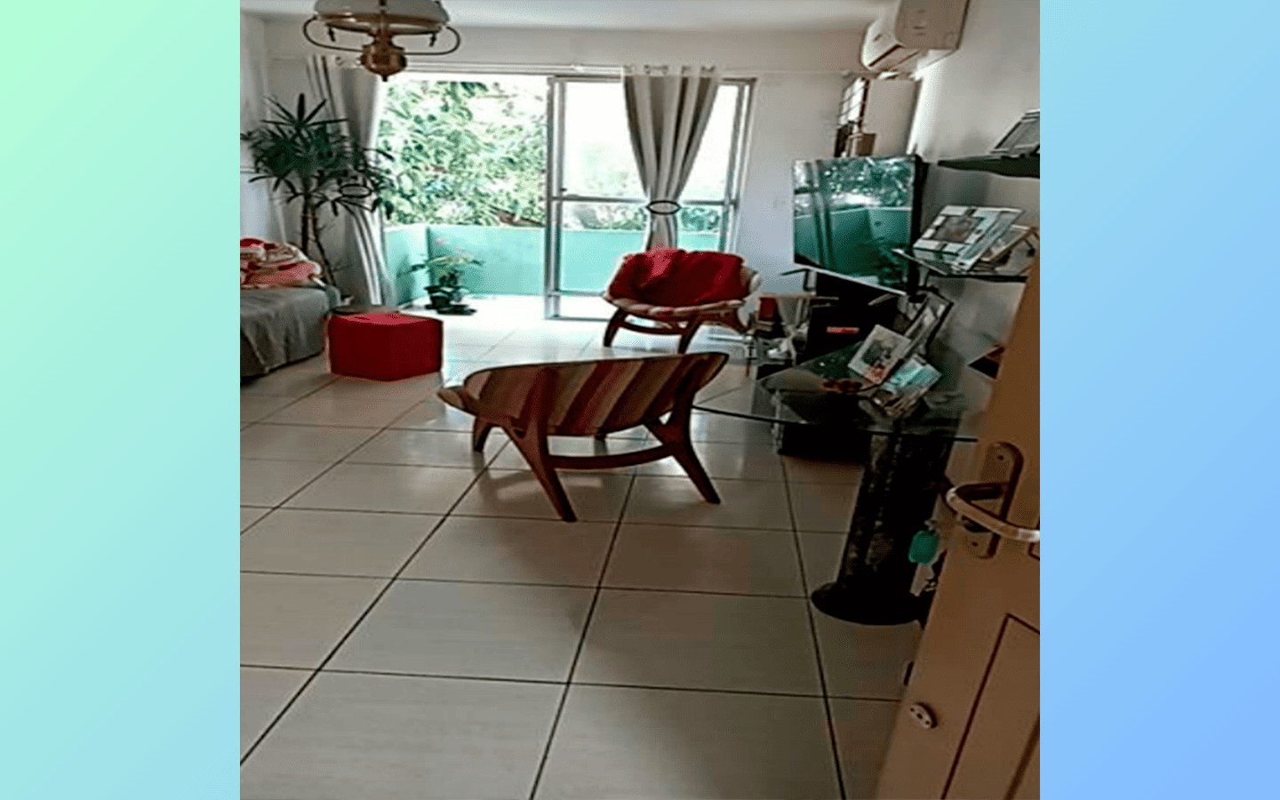 Foto 2 de 11: Apartamento em leilão em Florianópolis - SC, bairro Capoeiras — Apartamento 74m² – Florianópolis/SC