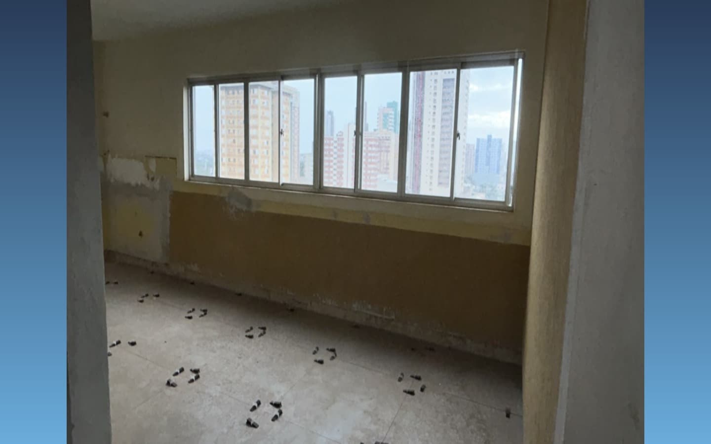 Foto 20 de 20: Apartamento em leilão em Maringá - PR, bairro Centro — Apartamento Duplex 246,52m² – Maringá/PR