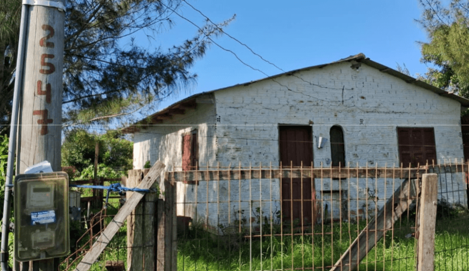 Foto 2 de 2: Casa em leilão em Palmares Do Sul - RS — LOTE 09 / 01 (UM) TERRENO URBANO SITUADO NA PRAIA DO QUINTÃO/RS 300M²