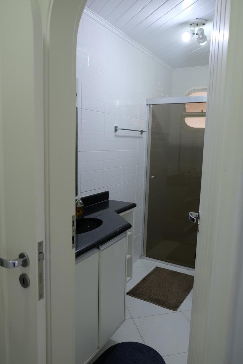Foto 15 de 49: Apartamento em leilão em Guarujá - SP, bairro Praia da Enseada — Cobertura Duplex na Enseada - Guarujá/SP