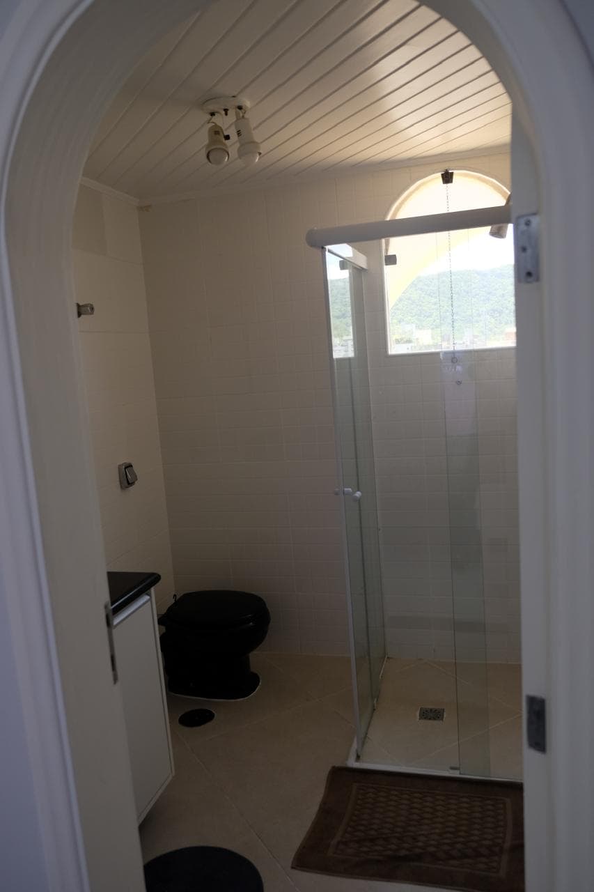 Foto 13 de 49: Apartamento em leilão em Guarujá - SP, bairro Praia da Enseada — Cobertura Duplex na Enseada - Guarujá/SP
