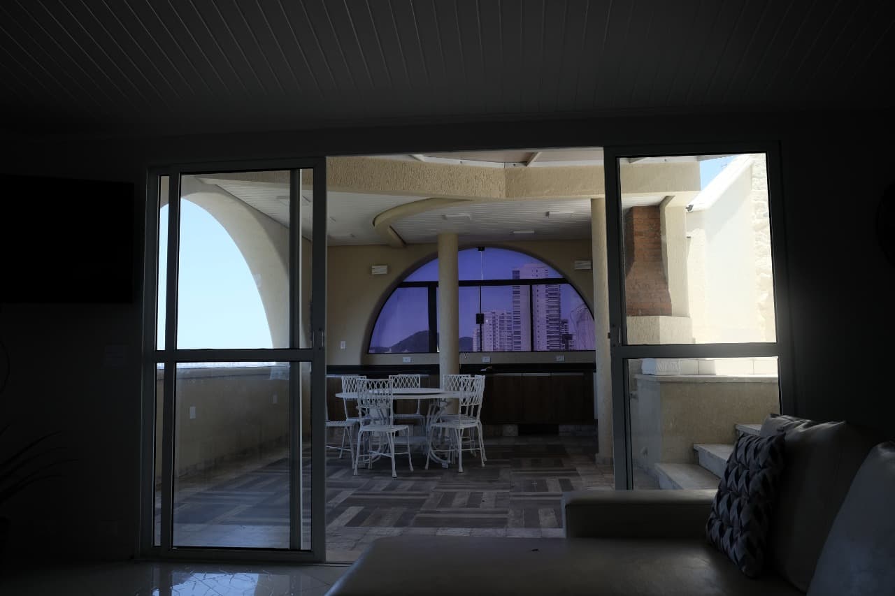 Foto 46 de 49: Apartamento em leilão em Guarujá - SP, bairro Praia da Enseada — Cobertura Duplex na Enseada - Guarujá/SP