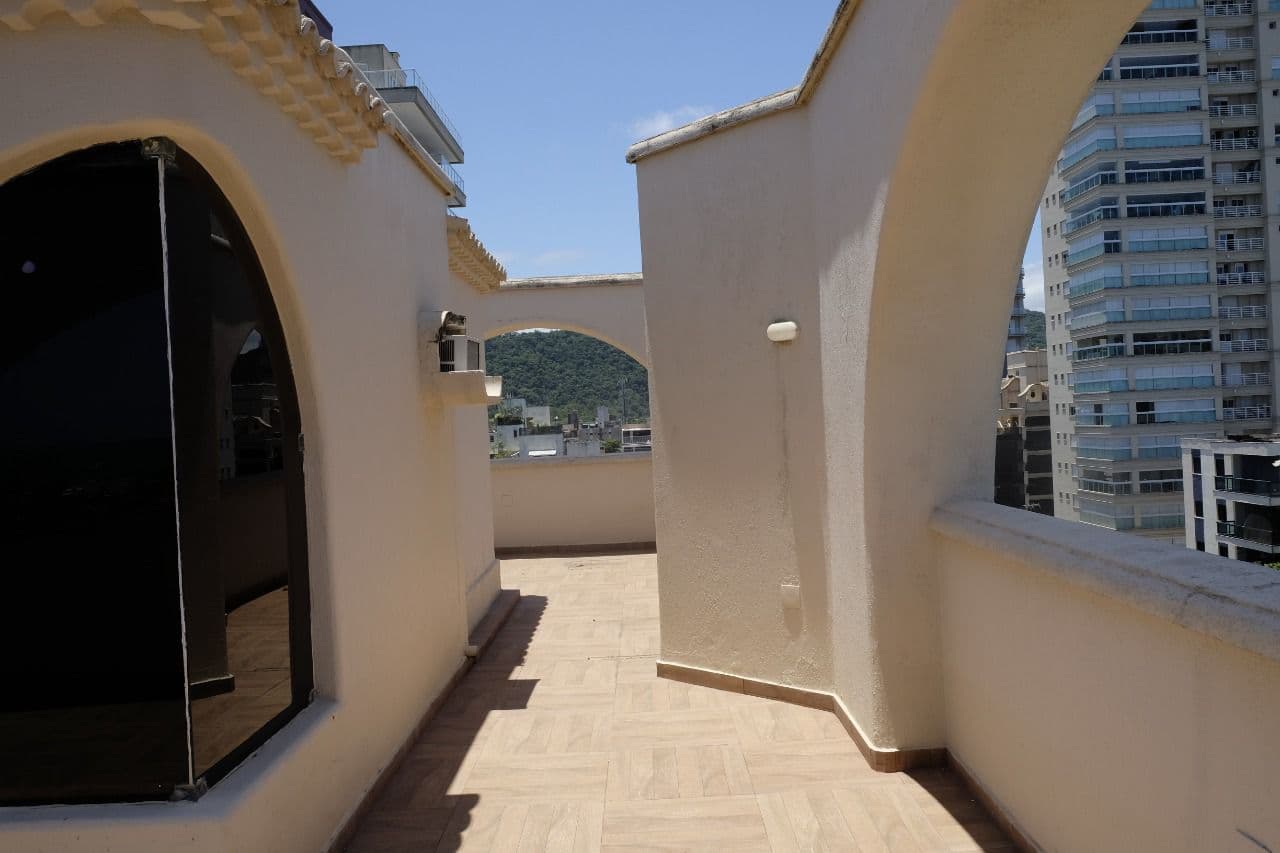 Foto 31 de 49: Apartamento em leilão em Guarujá - SP, bairro Praia da Enseada — Cobertura Duplex na Enseada - Guarujá/SP