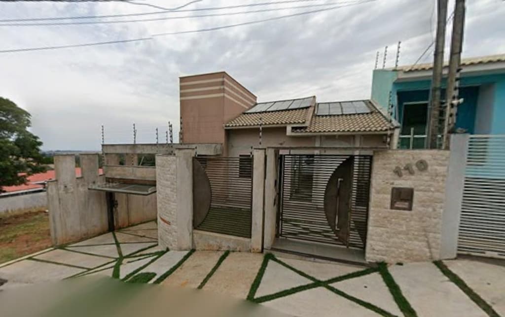 Foto 1 de 2: Casa em leilão em Arapongas - PR, bairro Jardim Europa — Casa 117m² em Terreno 314m² | Arapongas-PR | Bairro Jardim Europa | Próximo ao Parque Municipal dos Pássaros