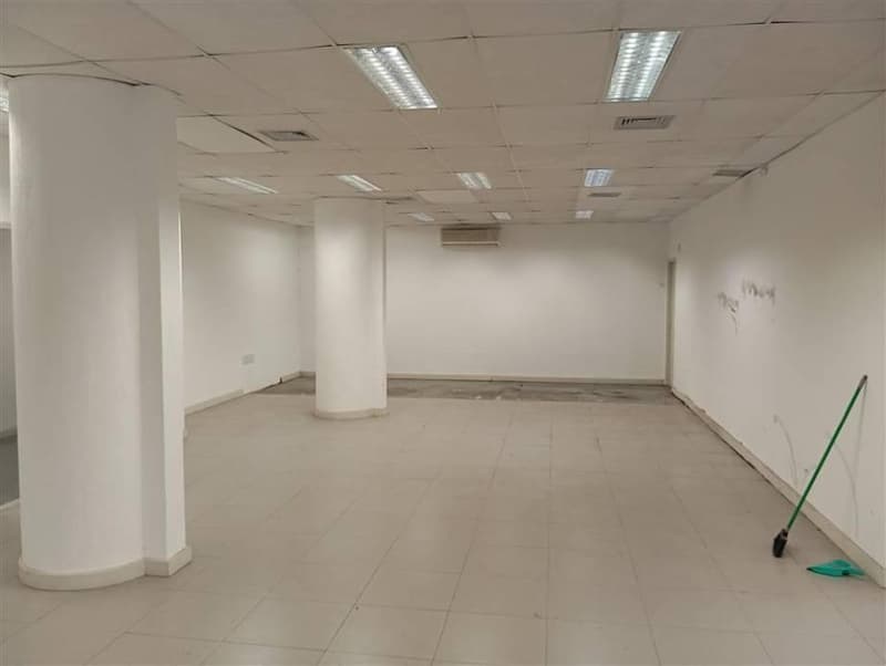 Foto 9 de 11: Comercial em leilão em Pelotas - RS, bairro Centro — Ex-Agência Bancária 1.638m² | DESOCUPADA | Pelotas-RS | Centro - Na Praça Coronel Pedro Osório, ponto comercial estratégico - Condições de Pagamento Facilitadas, Entre em Contato!