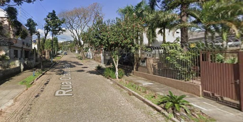 Foto 3 de 3: Casa em leilão em Porto Alegre - RS — Casa 163m², Teresópolis, Porto Alegre/RS - Ocupada