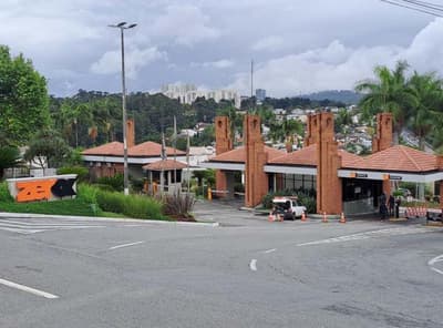 Foto 3 de 6: Terreno em leilão em Santana De Parnaíba - SP — Terreno de 688m² Alphaville Santana de Parnaíba-SP 50% de desconto