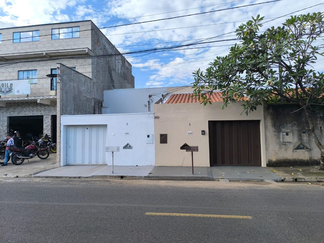 Foto 5 de 5: Casa em leilão em Uberlândia - MG — Casa 125m², Jardim Holanda, Uberlândia/MG - Ocupada