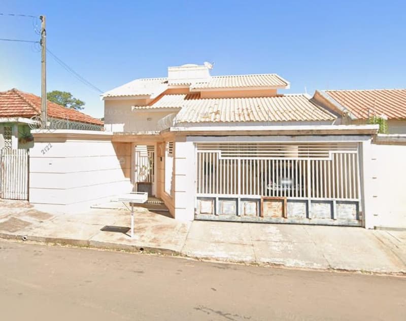 Foto 1 de 3: Casa em leilão em Mirandópolis - SP — Casa 330m², Centro, Mirandópolis/SP - Ocupada