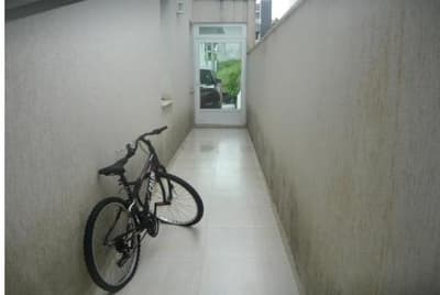 Foto 14 de 25: Casa em leilão em Mogi Das Cruzes - SP — Ocupado, 300.0 m2, MOGI DAS CRUZES / SP