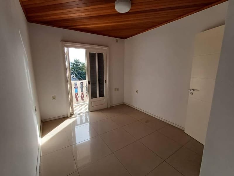 Foto 3 de 17: Casa em leilão em Canoas - RS, bairro Estradaância Velha — Casa, Canoas / RS
