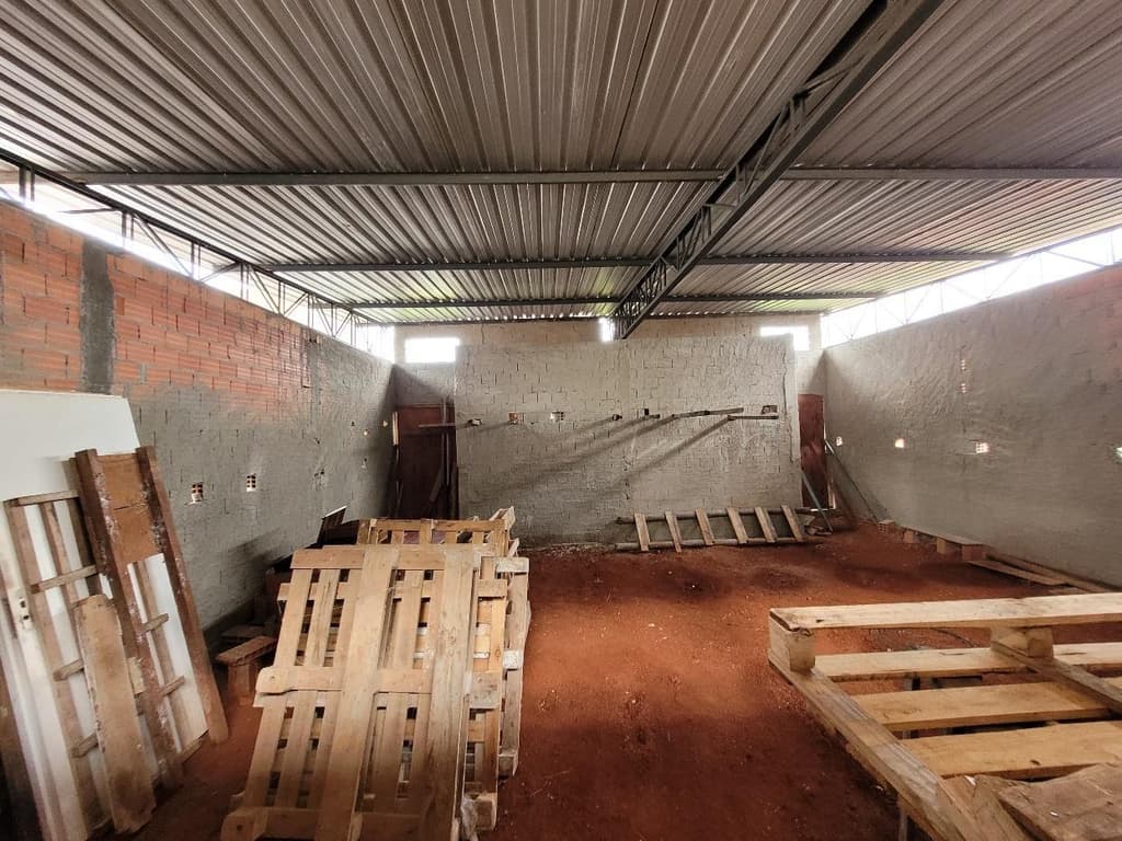 Foto 3 de 6: Terreno em leilão em Angatuba - SP — Imóvel, A.T. 463m², A.C. 72m²