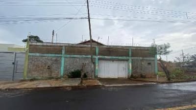Foto 1 de 3: Casa em leilão em Araguaína - TO, bairro Couto Magalhães — Casa 139m² com Terreno 360m² | Araguaína-TO | Couto Magalhães - Com 2 Dormitórios e 2 Varandas - Financiamento até 420 Meses!