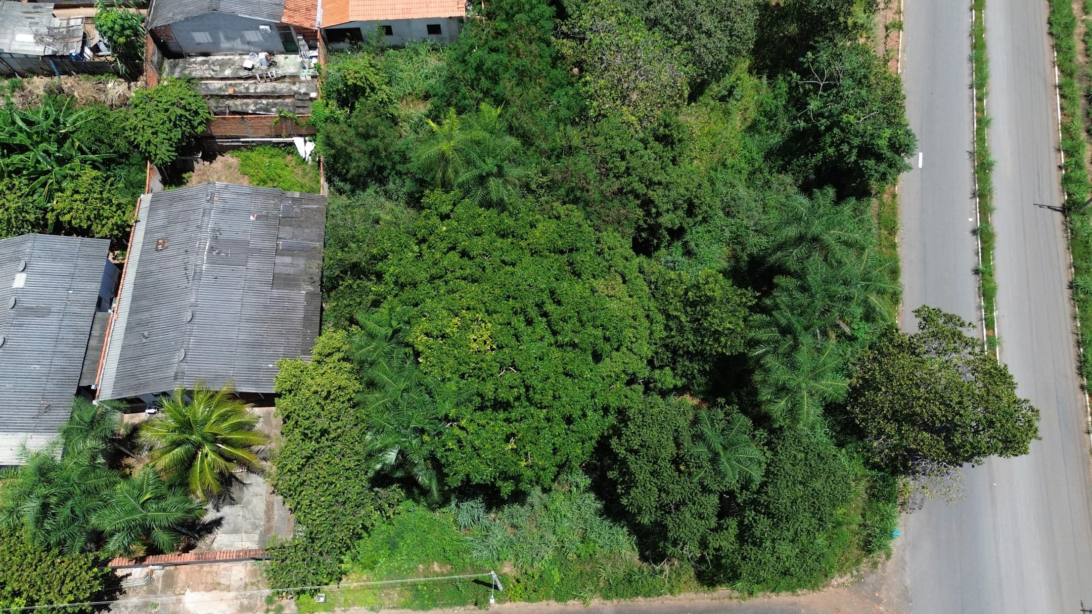 Foto 5 de 6: Terreno em leilão em Minaçu - GO — Terreno Urbano 360m² | Vila de Furnas - Minaçu/GO |Localização Nobre e Infraestrutura Completa: Ideal para Construção e Investimento!