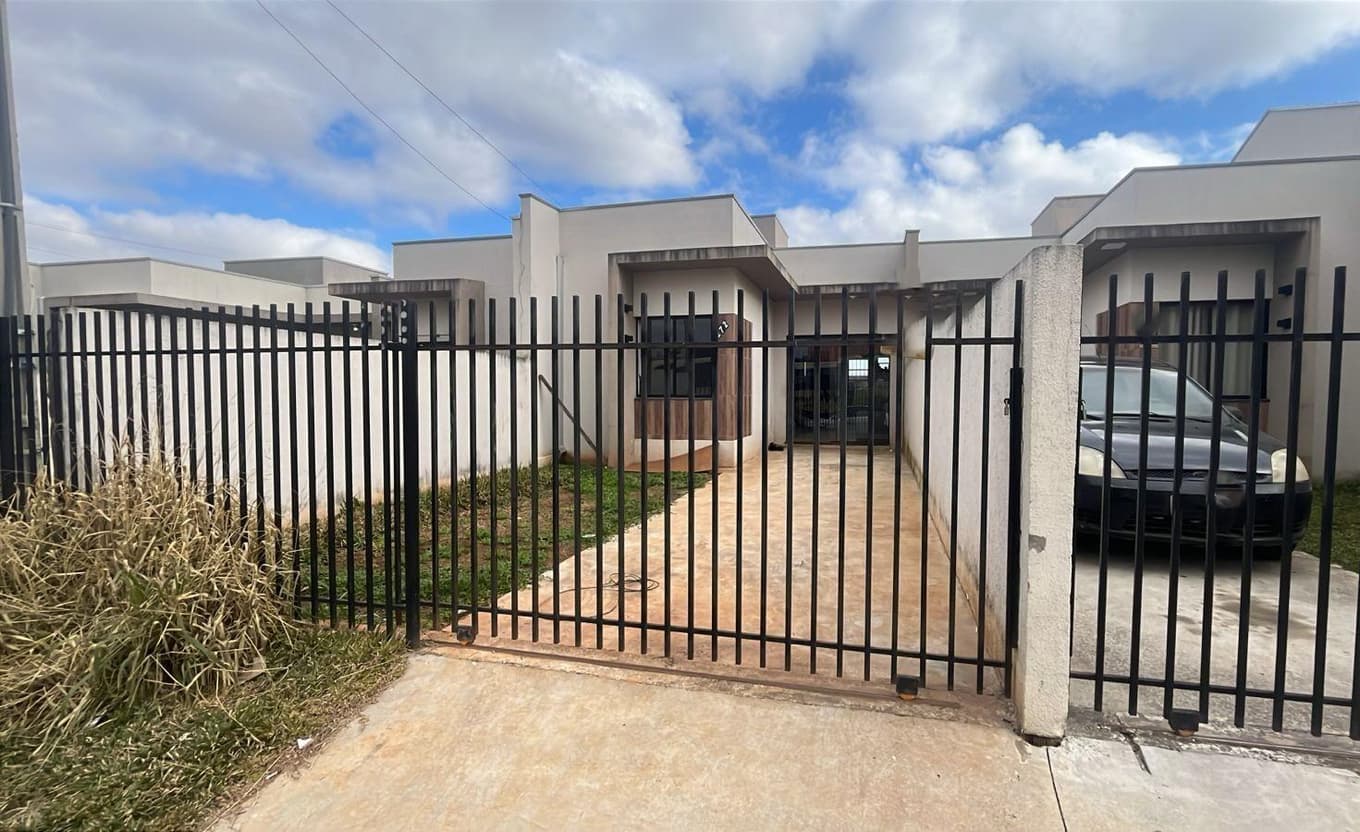 Foto 1 de 2: Casa em leilão em Ponta Grossa - PR — Casa 55m², Cará-Cará, Ponta Grossa/PR - Ocupada