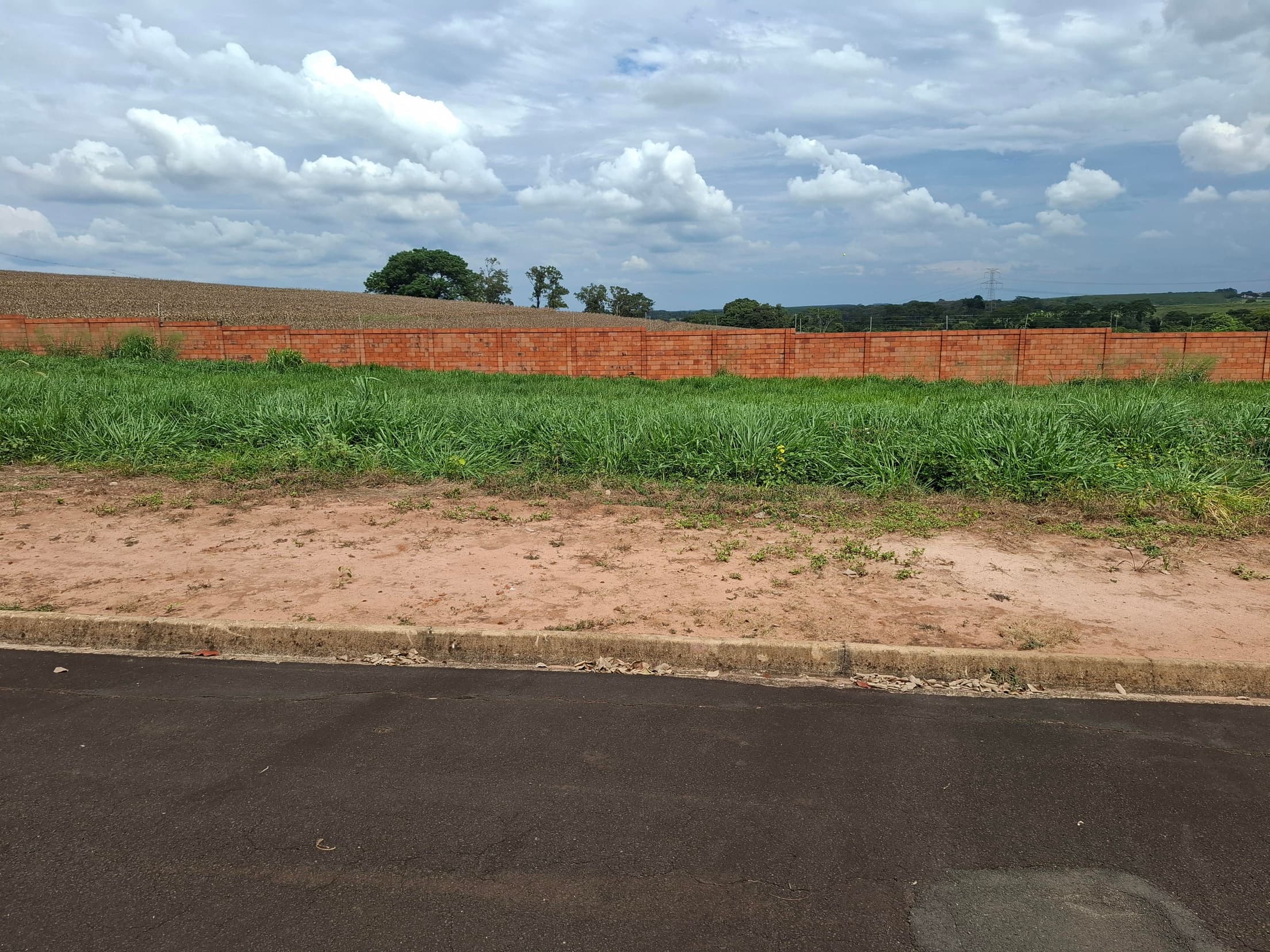 Terreno em leilão em Mirassol - SP — TERRENO DE 450m² NO LOTEAMENTO DENOMINADO RESIDENCIAL SAN DIEGO - MIRASSOL/SP | MATRICULA 33.951