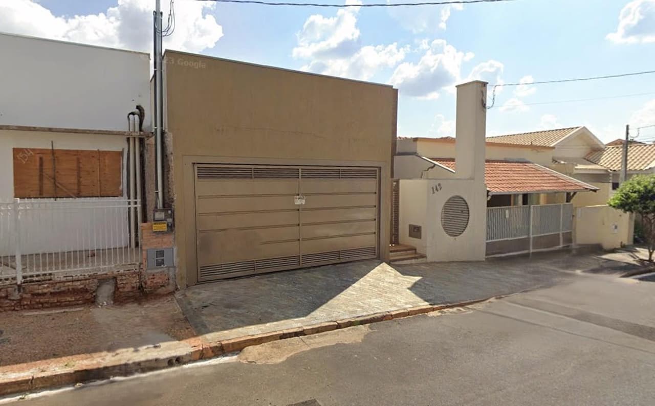 Foto 1 de 2: Casa em leilão em Tupã - SP — Casa 450m², Centro, Tupã/SP - Ocupada