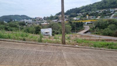 Foto 3 de 5: Terreno em leilão em Saudades - SC, bairro Saudades — LOTE URBANO Nº 09, DA QUADRA Nº 122, LOCALIZADO EM SAUDADES/SC ÁREA DE 360M²