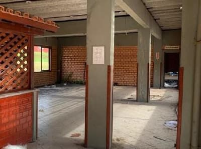 Foto 16 de 29: Terreno em leilão em Florianópolis - SC, bairro Capoeiras — Sede de Esporte e Lazer - Área Total de 13.270m² - Florianópolis/SC