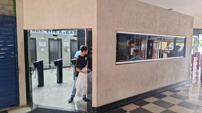 Foto 5 de 8: Comercial em leilão em Brasília - DF, bairro Setor Comercial Sul — Sala Comercial, A.C. 39,34m², Ed. Maristela, Setor Sul