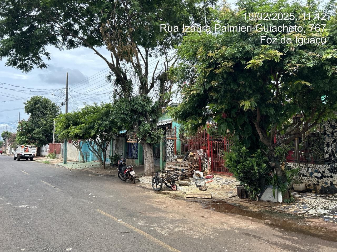 Terreno em leilão em Foz Do Iguaçu - PR, bairro Jardim Nova Califórnia — Terreno com área de terreno de 160,00m², com benfeitoria de área de 50,00m², Foz do Iguaçu/PR