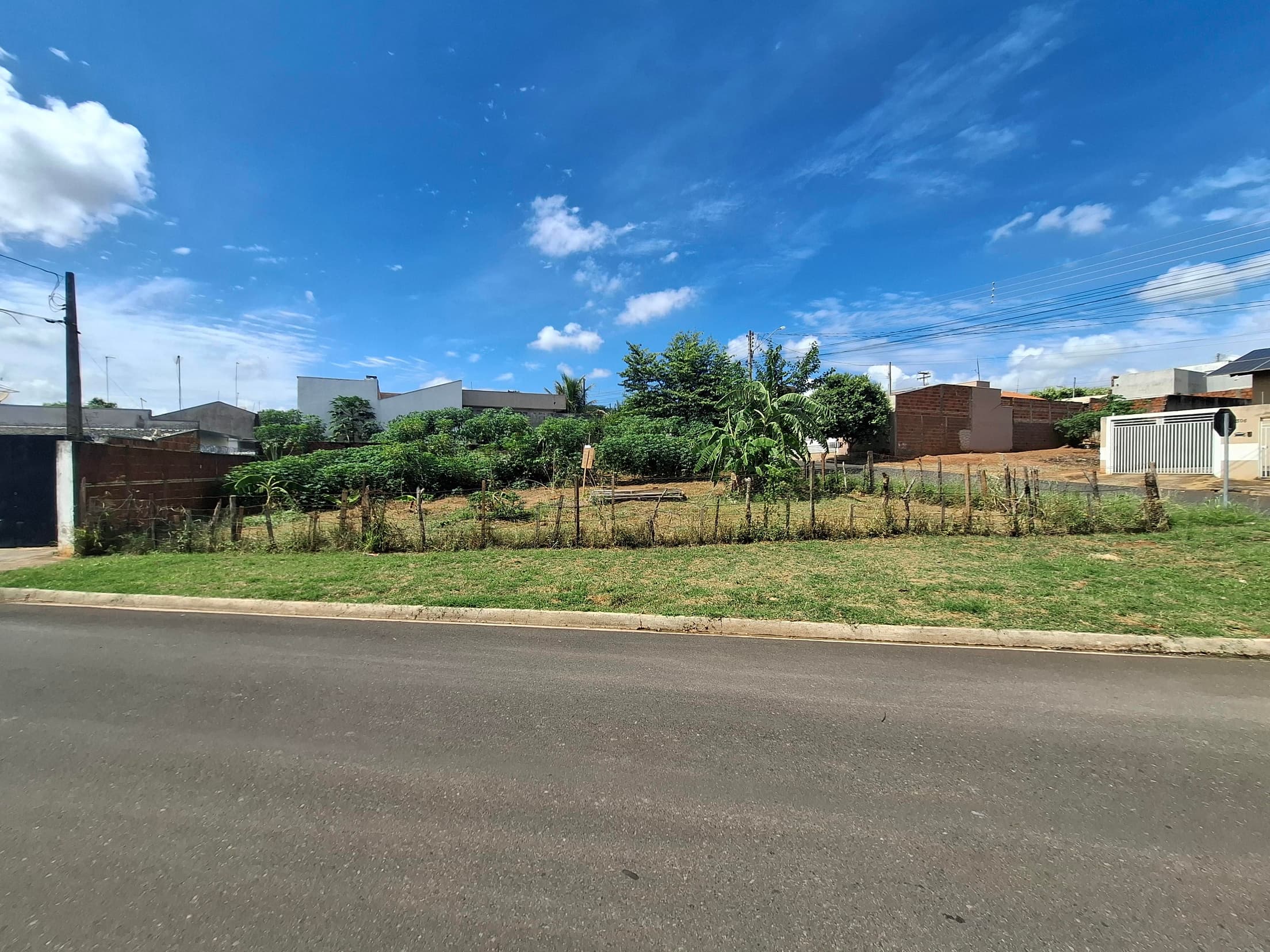 Terreno em leilão em Mirassol - SP — TERRENO NA RUA ROSA GOMES ZECHIN COM ÁREA DE 389m², MIRASSOL/SP | MATRICULA 26.242
