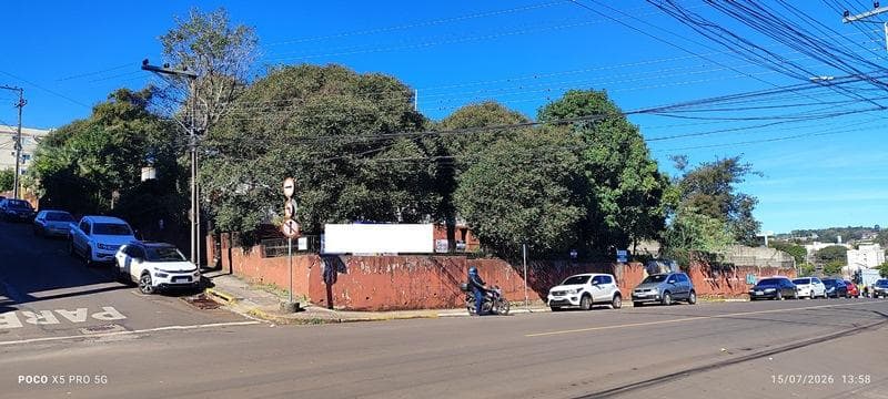 Comercial em leilão em Ijuí - RS — Imóvel comercial com 1.900m² em Ijuí