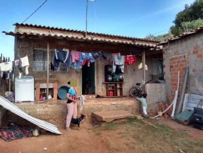 Foto 2 de 5: Terreno em leilão em Itapetininga - SP, bairro Vila Belo Horizonte — 3 Casas, A.T. 400m², Vila Belo Horizonte