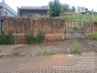 Casa em leilão em Novo Hamburgo - RS — Casa de 50.0m2, com 2 quartos, em NOVO HAMBURGO/RS.
