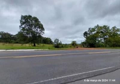 Foto 2 de 9: Area Rural em leilão em São Mateus Do Sul - PR — Terreno Rural, com benfeitorias, com Área de 1 (um) Alqueire - Colônia Iguaçu - São Mateus do Sul/PR