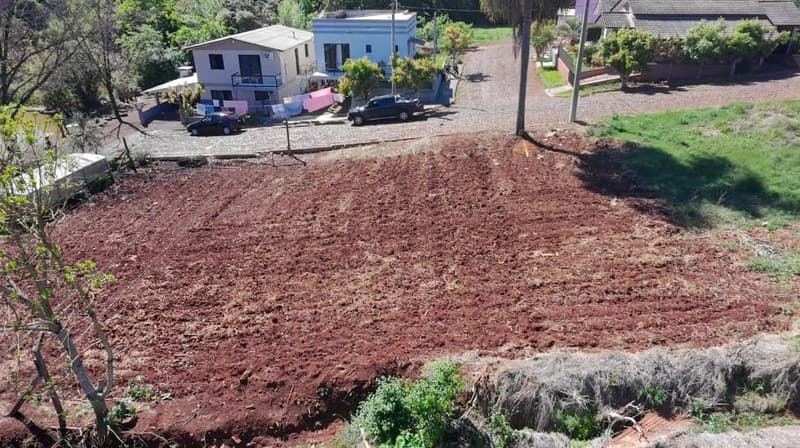 Foto 4 de 10: Terreno em leilão em Constantina - RS, bairro Florestal — IMÓVEL URBANO COM ÁREA TOTAL DE 363,74 m2, EM CONSTANTINA-RS