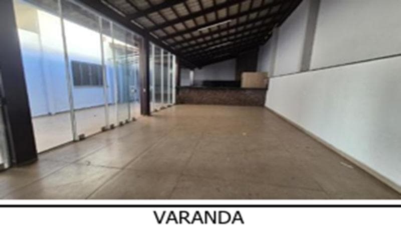Foto 11 de 12: Casa em leilão em Anápolis - GO — CASA RESIDENCIAL DE ESQUINA | A.T. 350,00 M² E A.C 305,85 M² | RESIDENCIAL ALPHAVILLE | ANÁPOLIS/GO