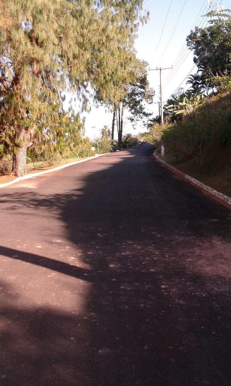 Foto 6 de 18: Terreno em leilão em Lindóia - SP — Lote de Terreno com 560,50m2, Cond. Mirante do Lago em Lindóia-SP