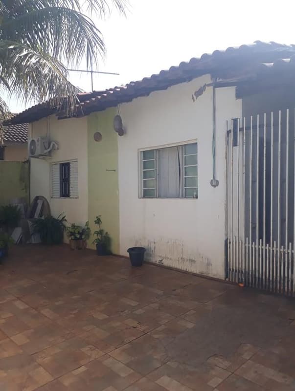 Foto 2 de 6: Terreno em leilão em Umuarama - PR — Direitos que o executado, possuí sobre o imóvel: lote nº 11, da quadra nº 6, do loteamento denominado ¿Parque Irani¿, Umuarama - PR