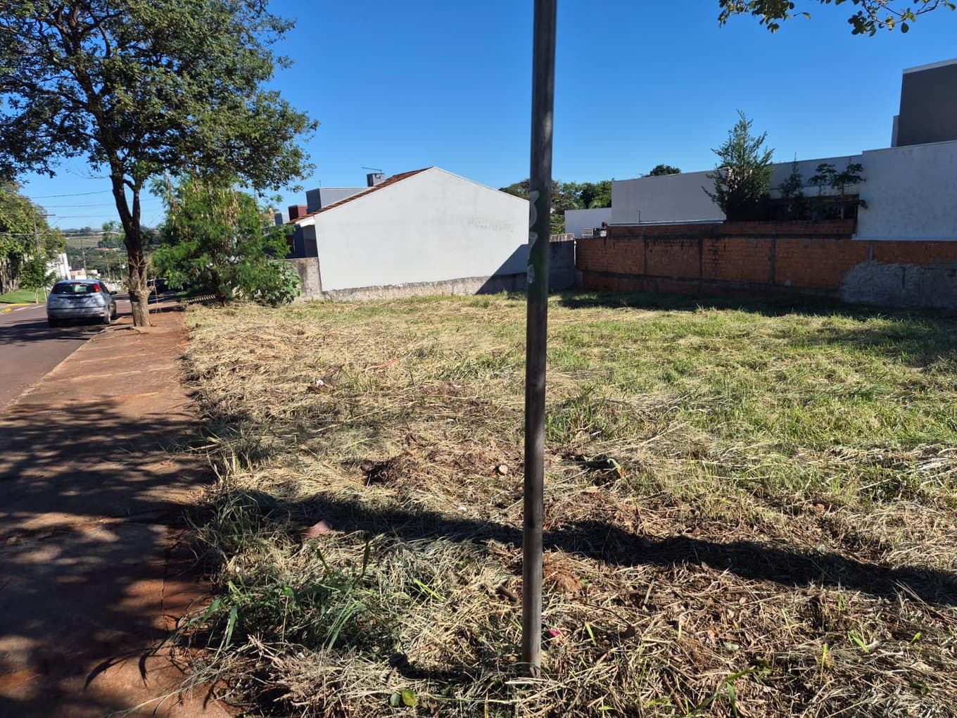 Foto 5 de 7: Terreno em leilão em Toledo - PR, bairro Jardim Pancera — TERRENO URBANO DE ESQUINA COM 464,88 m2 - JARDIM PANCERA - TOLEDO/PR