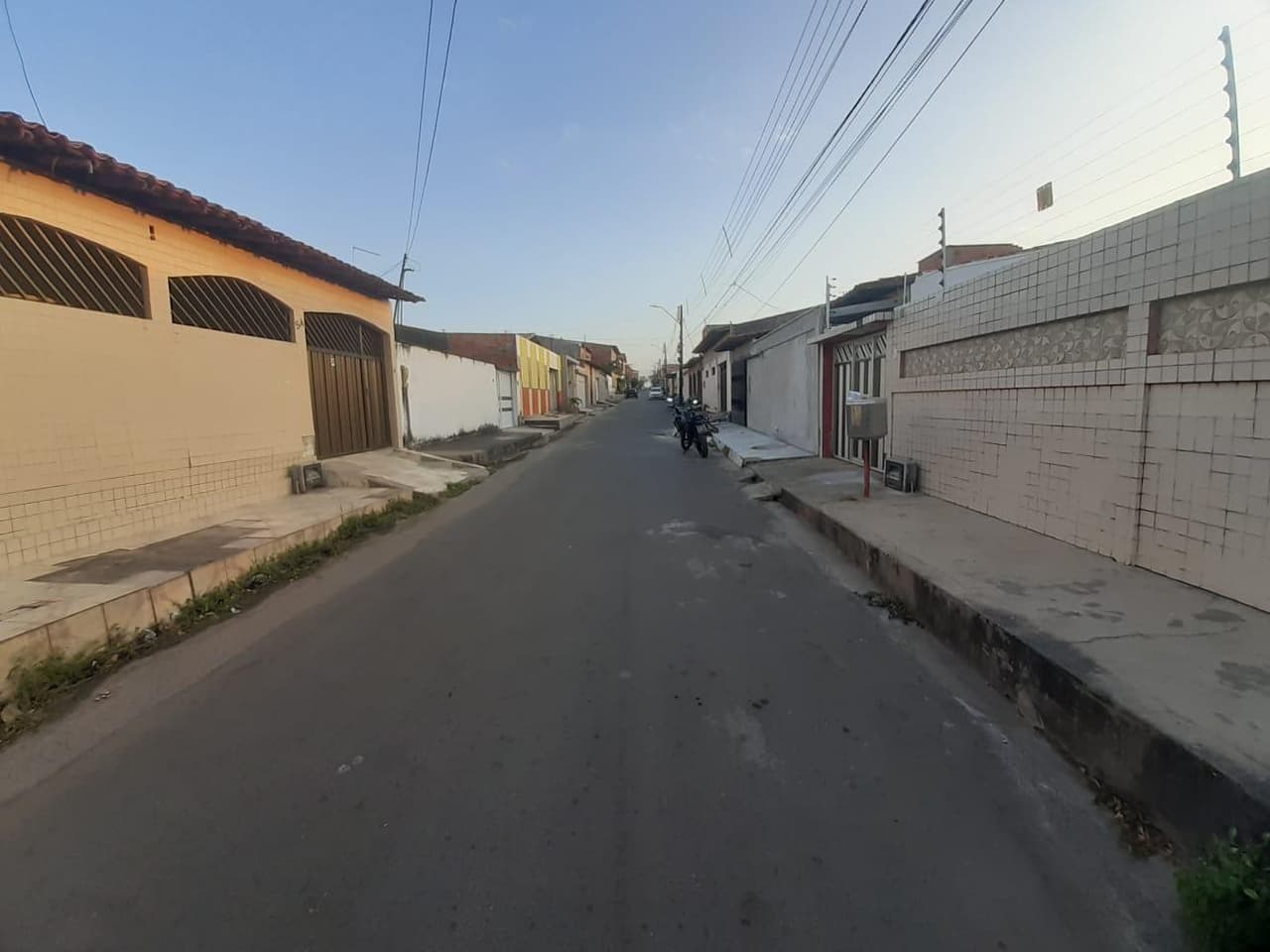 Foto 4 de 4: Casa em leilão em São Luís - MA — Casa c/ Terreno de 200m², Santa Bárbara, São Luis/MA - Ocupada