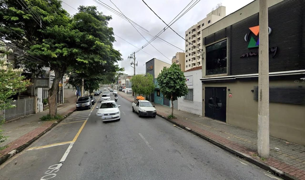Foto 2 de 3: Comercial em leilão em Taubaté - SP — Prédio Comercial 380m², Centro, Taubaté/SP - Ocupado