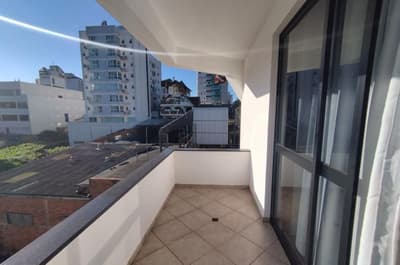 Foto 14 de 21: Apartamento em leilão em Chapecó - SC, bairro Centro — Apto 217m² c/ 2 Vagas | Centro, Chapecó/SC | 337m² Totais | Região Nobre, Próximo à Av. Getúlio Vargas e Arena Condá!